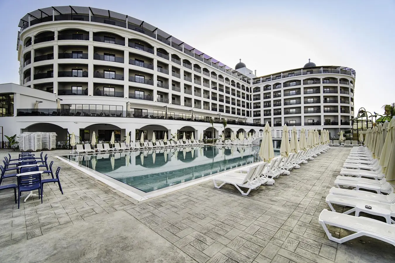 Side Moon Palace Hotel